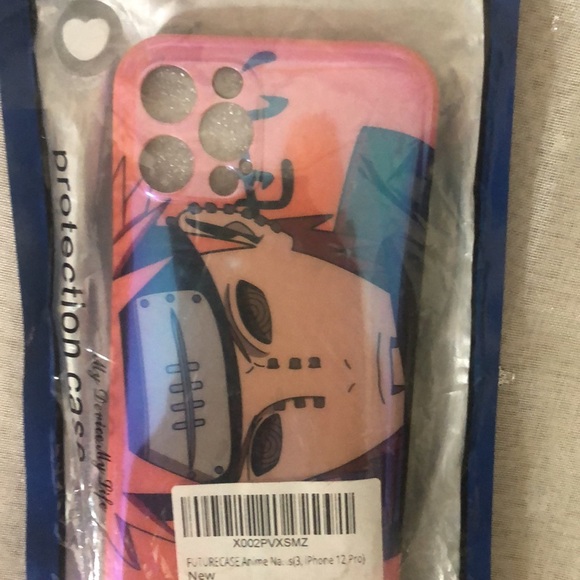 Anime I phone 12 pro case - Picture 3 of 5
